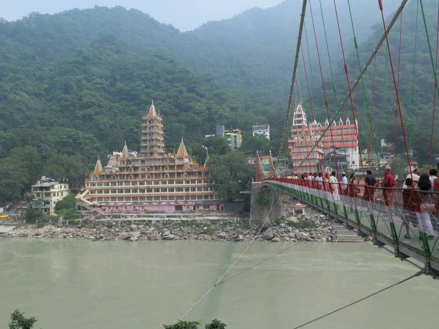 Ashram Laxman Jhula