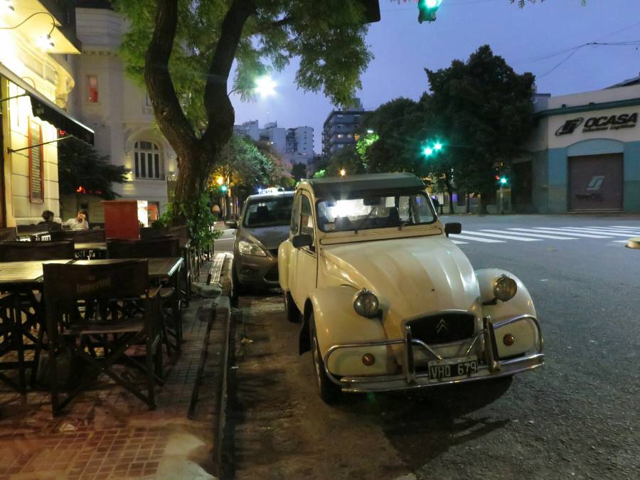 Že je to auto jeptišky od Louise de Funès?